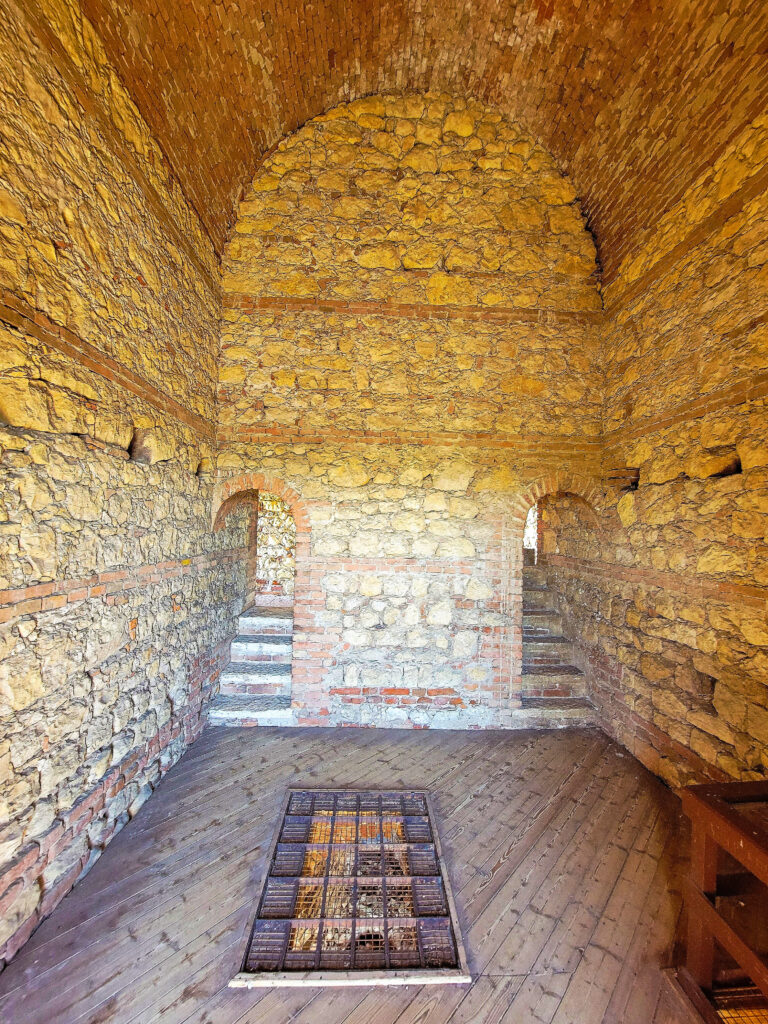 Castello di Soave Dungeon trapdoor