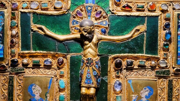 Jeweled Cross of Christ